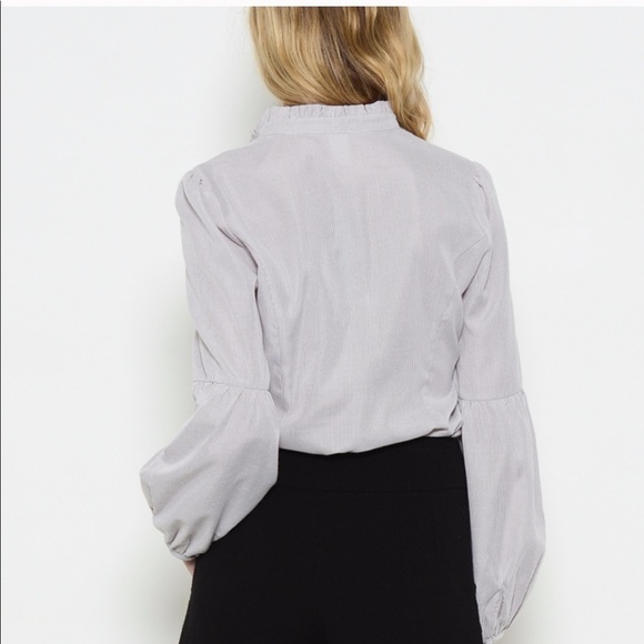 Balloon Sleeve Button Down - Picture 3 of 5